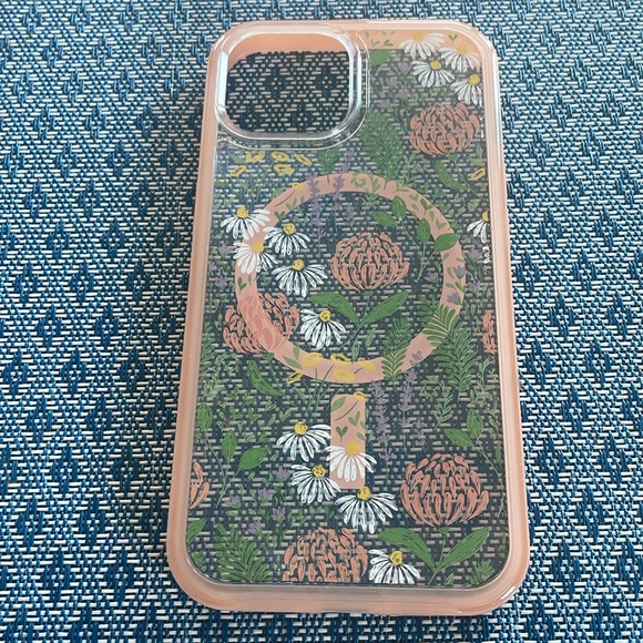 Ultra slim otter box iPhone 15, 14,13 case - Picture 2 of 5